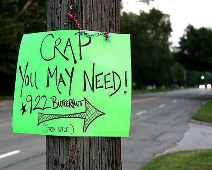 yard sale sign X.jpg