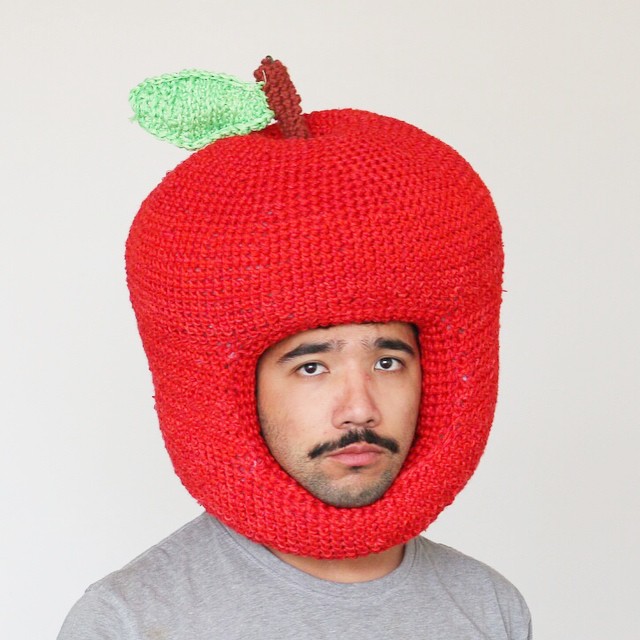 apple winter hat X.jpg